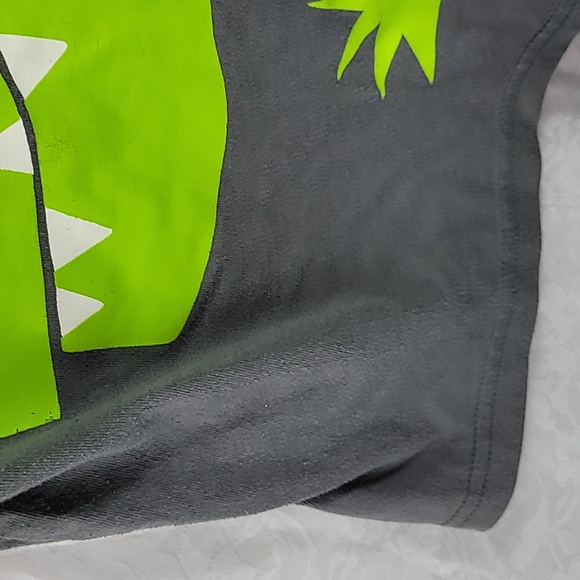 Gum Balls Graphic Dinosaur T-Shirt Size 24M - Picture 5 of 6